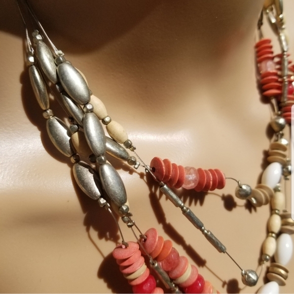 CHICOS RETIRED BOHO STYLE LAYERED NECKLACE - Picture 3 of 4